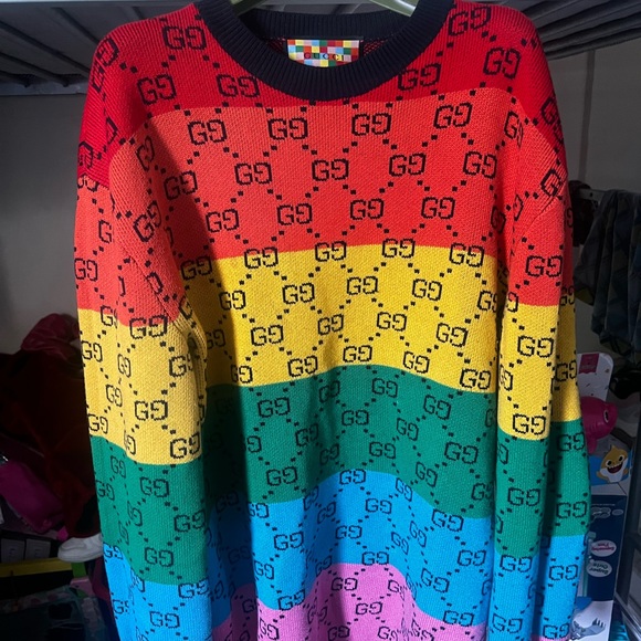 Gucci sweater
